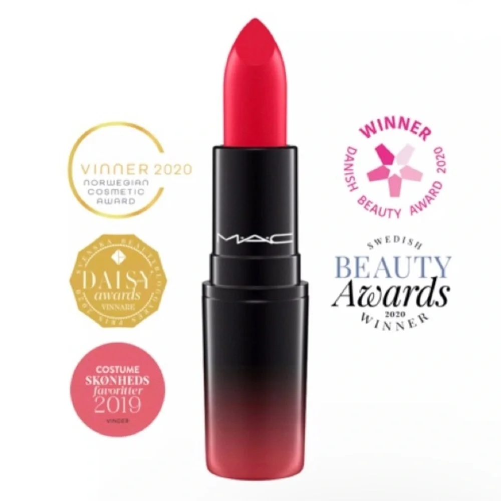 💄 MAC Love Me Lipstick in Give Me Fever - DISCONTINUED
